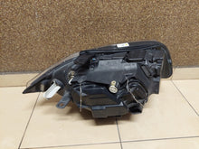 Load image into Gallery viewer, Frontscheinwerfer BMW 1 E88 E81 E82 E87 7181281-04 Xenon Links Headlight SCH2321698278bs