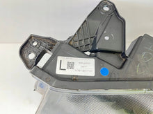 Laden Sie das Bild in den Galerie-Viewer, Frontscheinwerfer VW Amarok N1XB13E017DC Links Scheinwerfer Headlight SCH2321789353nl