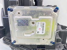 Laden Sie das Bild in den Galerie-Viewer, Frontscheinwerfer VW Amarok N1XB13E017DC Links Scheinwerfer Headlight SCH2321789353nl