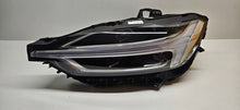 Laden Sie das Bild in den Galerie-Viewer, Frontscheinwerfer Volvo Xc60 31656616 Full LED Links Scheinwerfer Headlight SCH2323267534uz