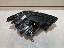 Laden Sie das Bild in den Galerie-Viewer, Frontscheinwerfer BMW X1 F48 5A01171-02 LED Links Scheinwerfer Headlight SCH2325188406lz