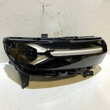 Laden Sie das Bild in den Galerie-Viewer, Frontscheinwerfer Dacia Duster 260107725R LED Rechts Scheinwerfer Headlight SCH2329666501sv