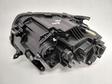 Load image into Gallery viewer, Frontscheinwerfer Dacia Duster 260602465R LED Links Scheinwerfer Headlight SCH2330518446pe