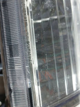 Laden Sie das Bild in den Galerie-Viewer, Frontscheinwerfer Suzuki Grand Vitara II 06-10059079 Rechts Headlight SCH2333595752bv