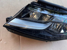 Laden Sie das Bild in den Galerie-Viewer, Frontscheinwerfer VW Multivan T7 7T1941035 LED Links Scheinwerfer Headlight SCH2334556546re