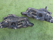 Load image into Gallery viewer, Frontscheinwerfer Audi E-Tron 4KE941040 4KE941039 LED Ein Satz Headlight SCH2334687440tl