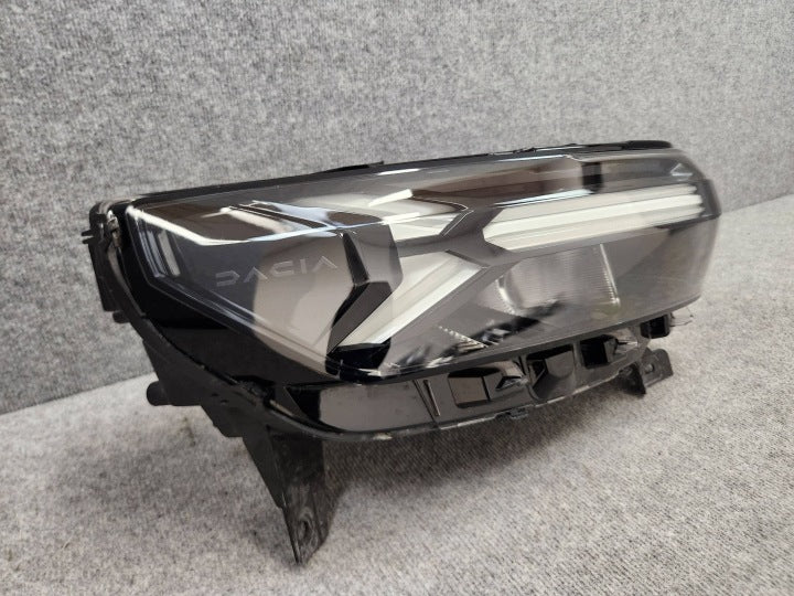 Frontscheinwerfer Dacia Duster 260107725R LED Rechts Scheinwerfer Headlight SCH2342240810sh