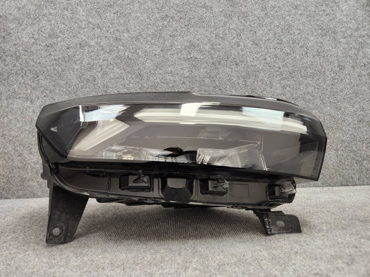 Frontscheinwerfer Dacia Duster 260107725R LED Rechts Scheinwerfer Headlight SCH2342240810sh