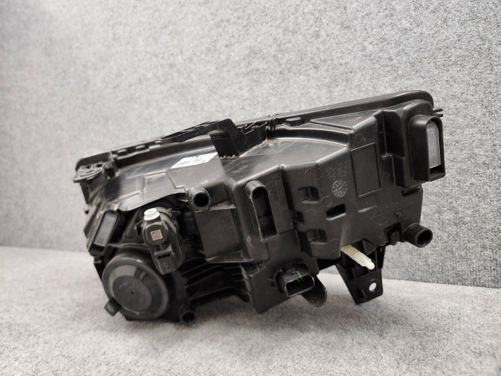 Frontscheinwerfer Dacia Duster 260107725R LED Rechts Scheinwerfer Headlight SCH2342240810sh