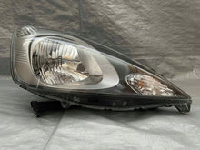 Laden Sie das Bild in den Galerie-Viewer, Frontscheinwerfer Honda Jazz III 33100-TF0-G01 Rechts Scheinwerfer Headlight SCH2345146074hx