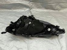 Laden Sie das Bild in den Galerie-Viewer, Frontscheinwerfer Honda Jazz III 33100-TF0-G01 Rechts Scheinwerfer Headlight SCH2345146074hx