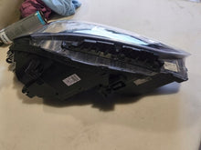 Laden Sie das Bild in den Galerie-Viewer, Frontscheinwerfer Hyundai I30 92101-G4600 92102-G4600 Full LED Rechts oder Links SCH2348617806nb