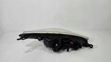 Laden Sie das Bild in den Galerie-Viewer, Frontscheinwerfer Peugeot 407 Coupe 12874192398 Links Scheinwerfer Headlight SCH2350773113sk