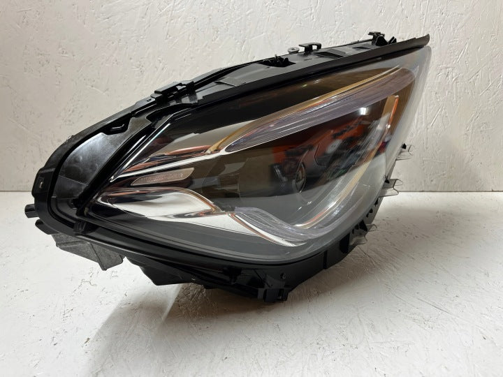 Frontscheinwerfer Mercedes-Benz Gla H247 A2479064205 Rechts Headlight SCH2351939057fm