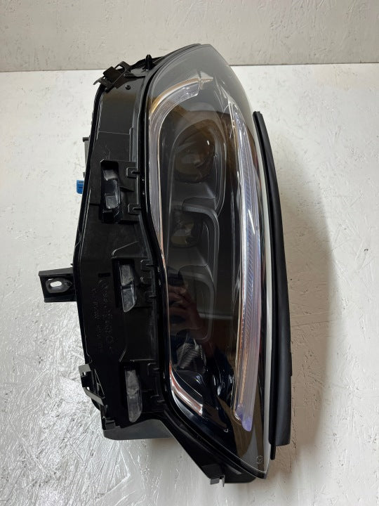 Frontscheinwerfer Mercedes-Benz Gla H247 A2479064205 Rechts Headlight SCH2351939057fm