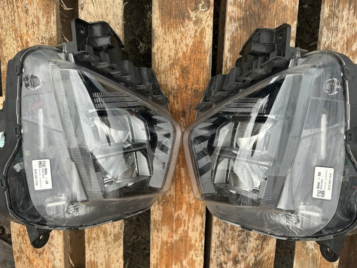 Frontscheinwerfer Hyundai Tucson N792112010 92101N7100 Links Headlight SCH2353875210nw