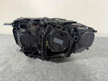 Laden Sie das Bild in den Galerie-Viewer, Frontscheinwerfer Mercedes-Benz Cla A1749064202 LED Rechts Headlight SCH2355872713re