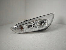 Laden Sie das Bild in den Galerie-Viewer, Frontscheinwerfer Ford Focus III F1EB-13W030-NB Links Scheinwerfer Headlight SCH2367845485cj