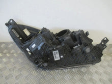 Laden Sie das Bild in den Galerie-Viewer, Frontscheinwerfer Ford Kuga GV41-13D155-EH Ein Stück (Rechts oder Links) SCH2368008529wt