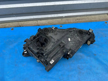 Laden Sie das Bild in den Galerie-Viewer, Frontscheinwerfer Seat Leon 5FB941008G Rechts Scheinwerfer Headlight SCH2368097928ut