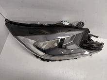 Load image into Gallery viewer, Frontscheinwerfer Toyota Aygo X 0H-31 Rechts Scheinwerfer Headlight SCH2370859762tt