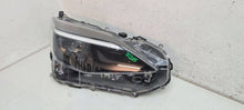 Laden Sie das Bild in den Galerie-Viewer, Frontscheinwerfer Toyota Yaris Cross OD310 Rechts Scheinwerfer Headlight SCH2375077904kc