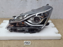 Laden Sie das Bild in den Galerie-Viewer, Frontscheinwerfer Toyota Yaris 81170-ODK10 Links Scheinwerfer Headlight SCH2376418214us
