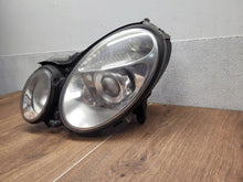 Laden Sie das Bild in den Galerie-Viewer, Frontscheinwerfer Mercedes-Benz W211 TOL9318 Links Scheinwerfer Headlight SCH2377003116yo