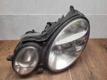 Laden Sie das Bild in den Galerie-Viewer, Frontscheinwerfer Mercedes-Benz W211 TOL9318 Links Scheinwerfer Headlight SCH2377003116yo