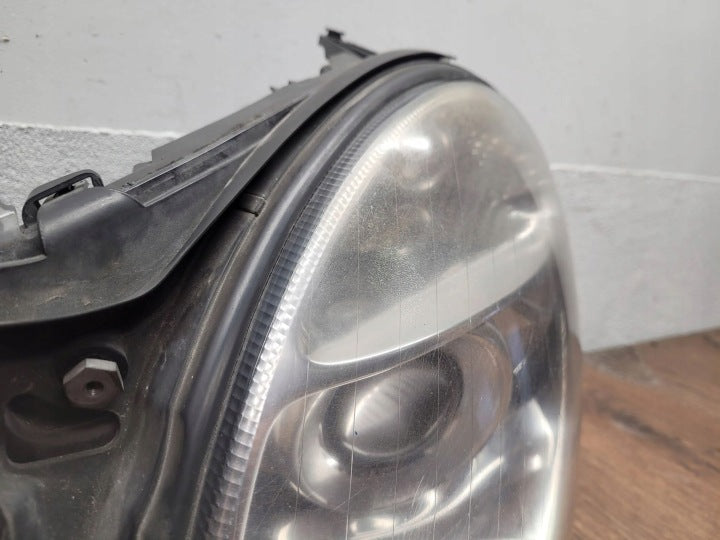 Frontscheinwerfer Mercedes-Benz W211 TOL9318 Links Scheinwerfer Headlight SCH2377003116yo