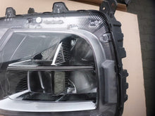 Laden Sie das Bild in den Galerie-Viewer, Frontscheinwerfer Hyundai Staria 92101CG100 Links Scheinwerfer Headlight SCH2387618713vh
