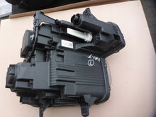 Laden Sie das Bild in den Galerie-Viewer, Frontscheinwerfer Hyundai Staria 92101CG100 Links Scheinwerfer Headlight SCH2387618713vh