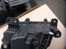Laden Sie das Bild in den Galerie-Viewer, Frontscheinwerfer Hyundai Staria 92101CG100 Links Scheinwerfer Headlight SCH2387618713vh