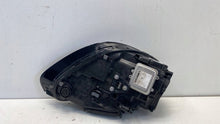 Laden Sie das Bild in den Galerie-Viewer, Frontscheinwerfer Porsche Cayenne 7P5941751F Xenon Links Scheinwerfer Headlight SCH2387977218ap