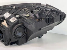 Load image into Gallery viewer, Frontscheinwerfer Mercedes-Benz W206 A2069068204 Rechts Scheinwerfer Headlight SCH2388009636kj