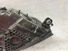 Laden Sie das Bild in den Galerie-Viewer, Frontscheinwerfer VW Caddy 2K1941005C 1EA012286-31 Links Scheinwerfer Headlight SCH2392659943or