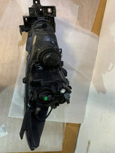 Laden Sie das Bild in den Galerie-Viewer, Frontscheinwerfer Mazda III B45A-51040 Links Scheinwerfer Headlight SCH2394587547xn