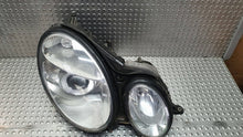 Laden Sie das Bild in den Galerie-Viewer, Frontscheinwerfer Mercedes-Benz W211 S25145481 Rechts Scheinwerfer Headlight SCH2394799577fa