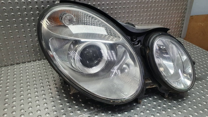 Frontscheinwerfer Mercedes-Benz W211 S25145481 Rechts Scheinwerfer Headlight SCH2394799577fa