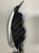 Laden Sie das Bild in den Galerie-Viewer, Frontscheinwerfer Peugeot Expert 9808572580 Rechts Scheinwerfer Headlight SCH2400088566ul