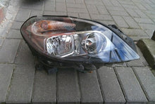 Laden Sie das Bild in den Galerie-Viewer, Frontscheinwerfer Mercedes-Benz W246 A2468200261 Rechts Scheinwerfer Headlight SCH2401262398xn