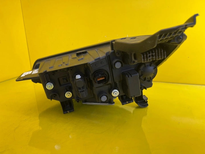 Frontscheinwerfer Ssangyong Korando 8310237201 LED Rechts Scheinwerfer Headlight SCH2401390135om