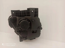 Laden Sie das Bild in den Galerie-Viewer, Frontscheinwerfer Kia III 92202-J2 LED Rechts Scheinwerfer Headlight SCH2401905457fx