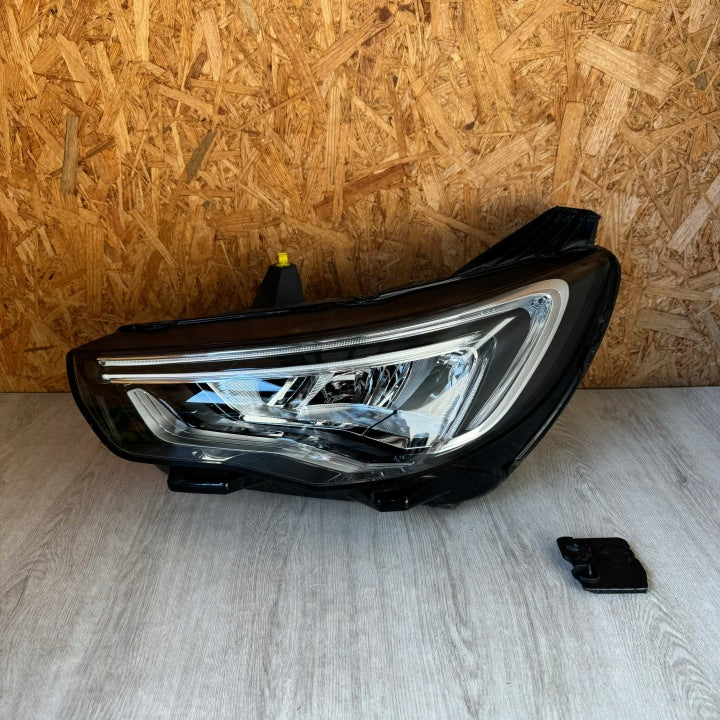 Frontscheinwerfer Opel Grandland X YP00162880 106948KOD 85122000 LED Links SCH2402880310js