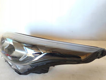 Load image into Gallery viewer, Frontscheinwerfer Kia Ceed 92101J7500 Links Scheinwerfer Headlight SCH2402888087ss