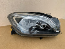 Laden Sie das Bild in den Galerie-Viewer, Frontscheinwerfer Mercedes-Benz A1668207959 Rechts Scheinwerfer Headlight SCH2408000847ma