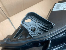 Laden Sie das Bild in den Galerie-Viewer, Frontscheinwerfer Peugeot 308 I 9816990680 Links Scheinwerfer Headlight SCH2410728774ps