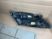 Laden Sie das Bild in den Galerie-Viewer, Frontscheinwerfer Peugeot 308 I 9816990680 Links Scheinwerfer Headlight SCH2410728774ps