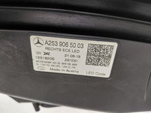 Laden Sie das Bild in den Galerie-Viewer, Frontscheinwerfer Mercedes-Benz Glc A2539065003 Rechts Scheinwerfer Headlight SCH2411047925la