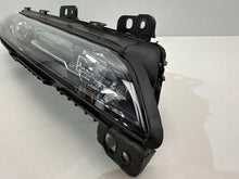 Laden Sie das Bild in den Galerie-Viewer, Frontscheinwerfer BMW 7 9879936-16 LED Rechts Scheinwerfer Headlight SCH2411752387wy